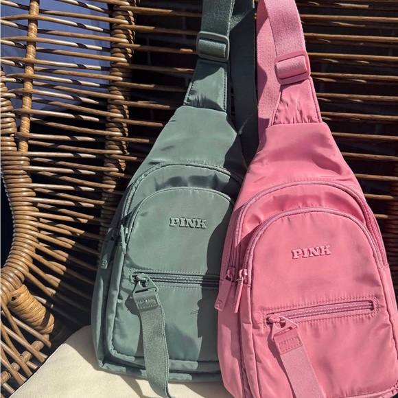 Sold - Picture 3 of 6